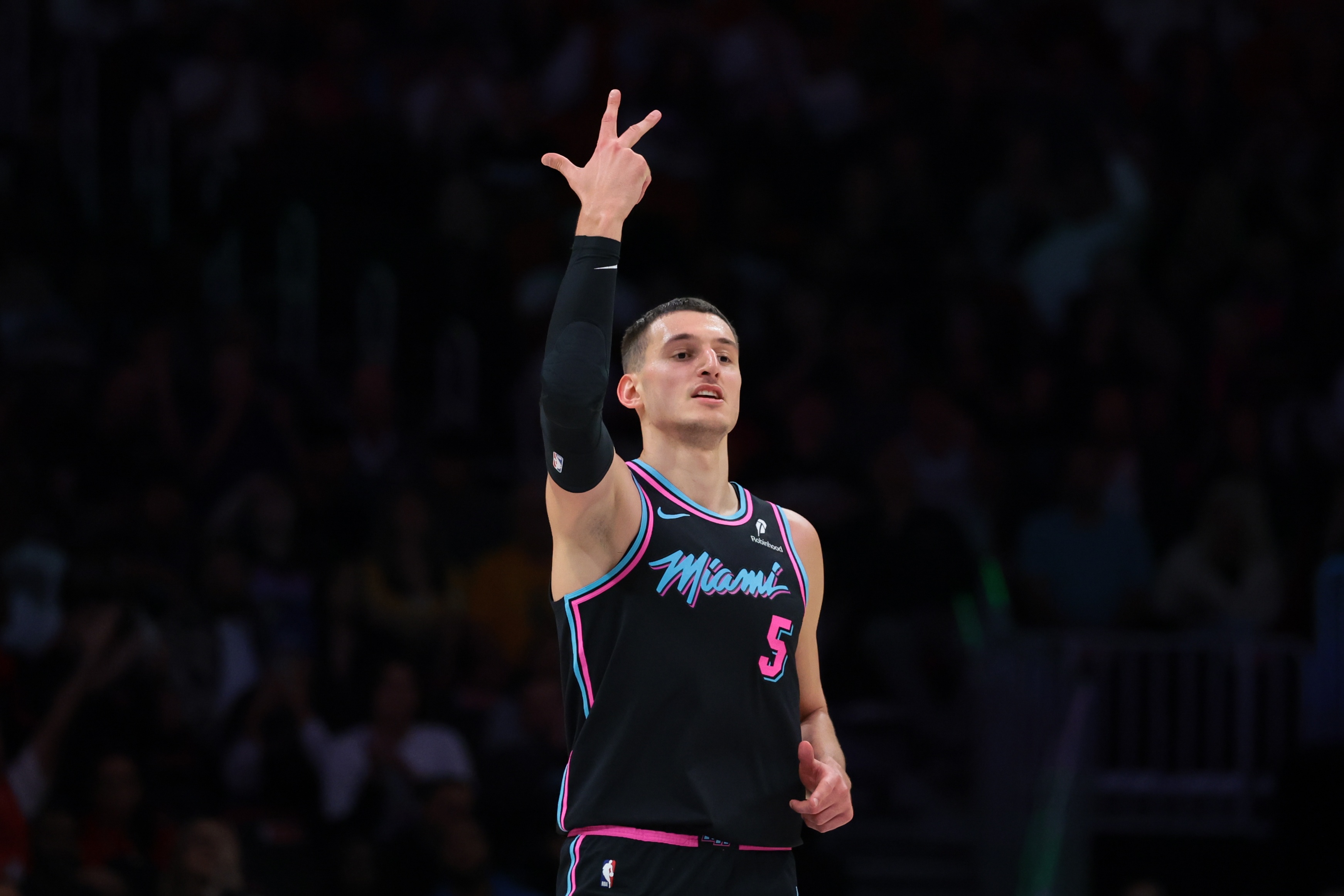 约维奇：现在感觉很好从未怀疑过自己 会用表现证明值得球队信任