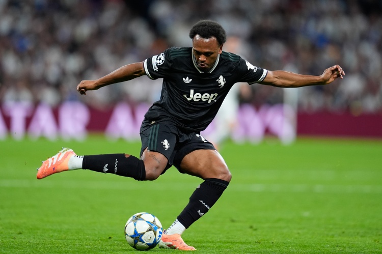 都体：奥蓬达为尤文出场每1分钟成本51661欧，本赛季意甲只进1球